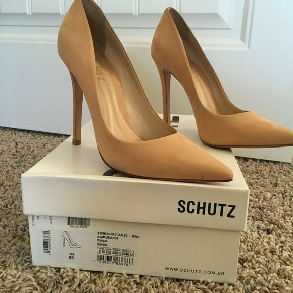 Schutz Gilberta Nubuck Leather Pumps 